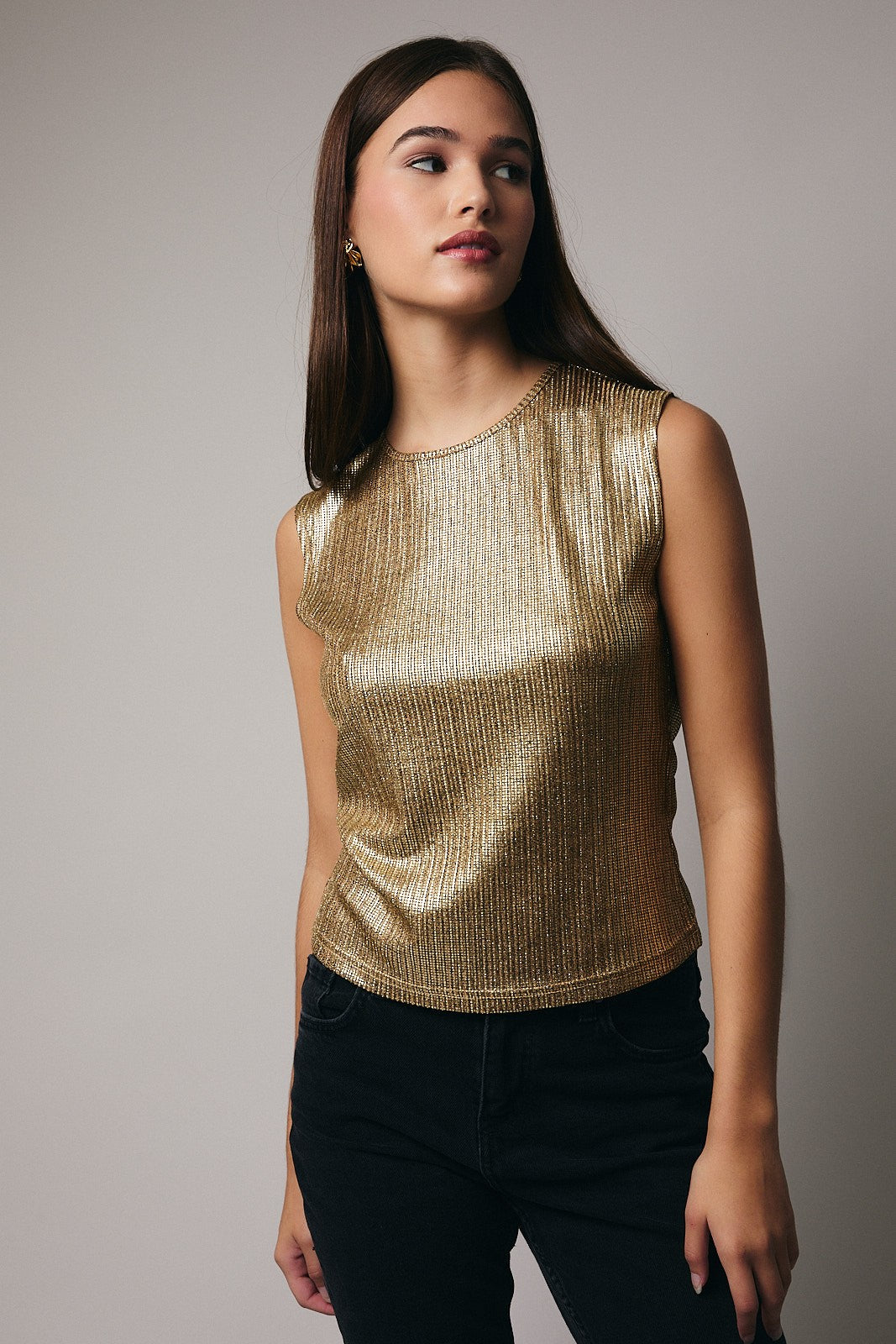 Round Neck Glitter Top