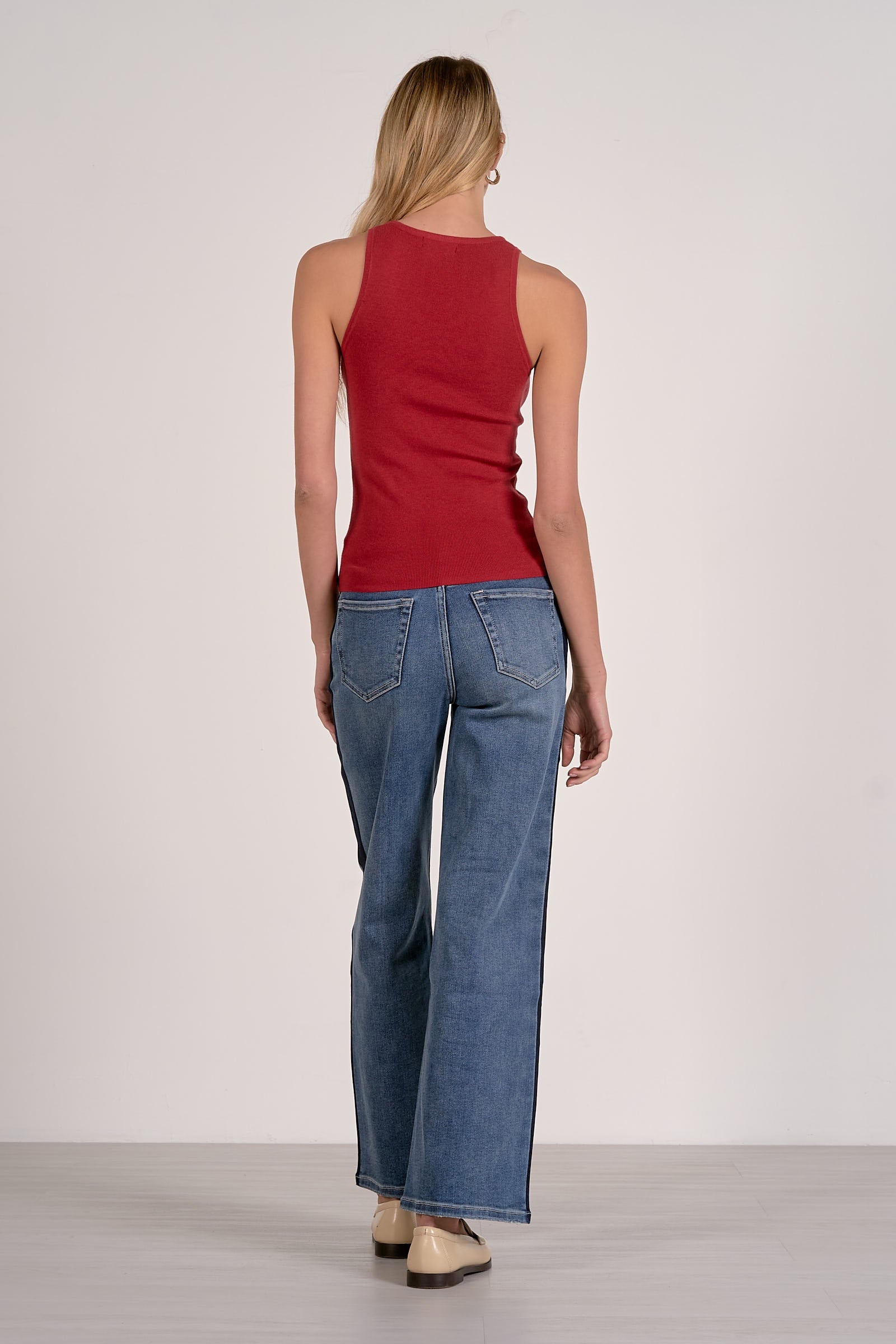 Contrast Heart Stitch Tank