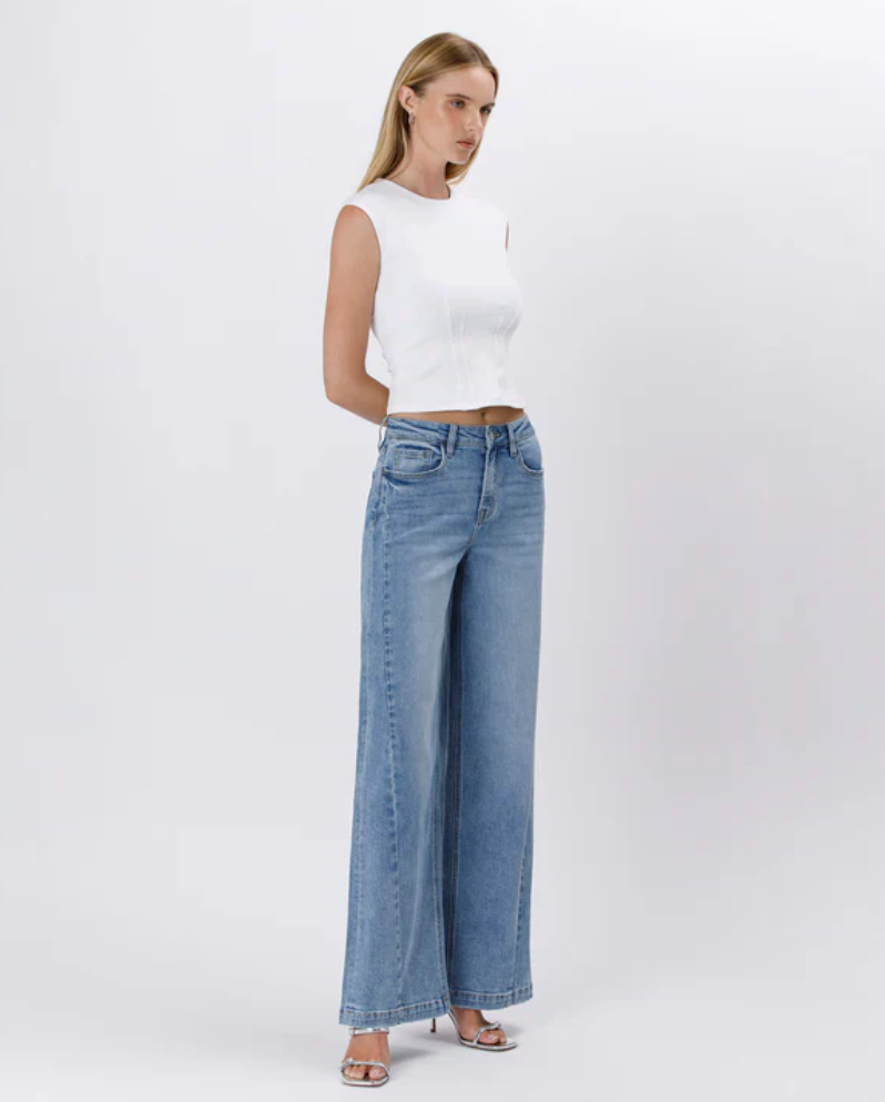 Vervet by Flying Monkey Enthuse Jean