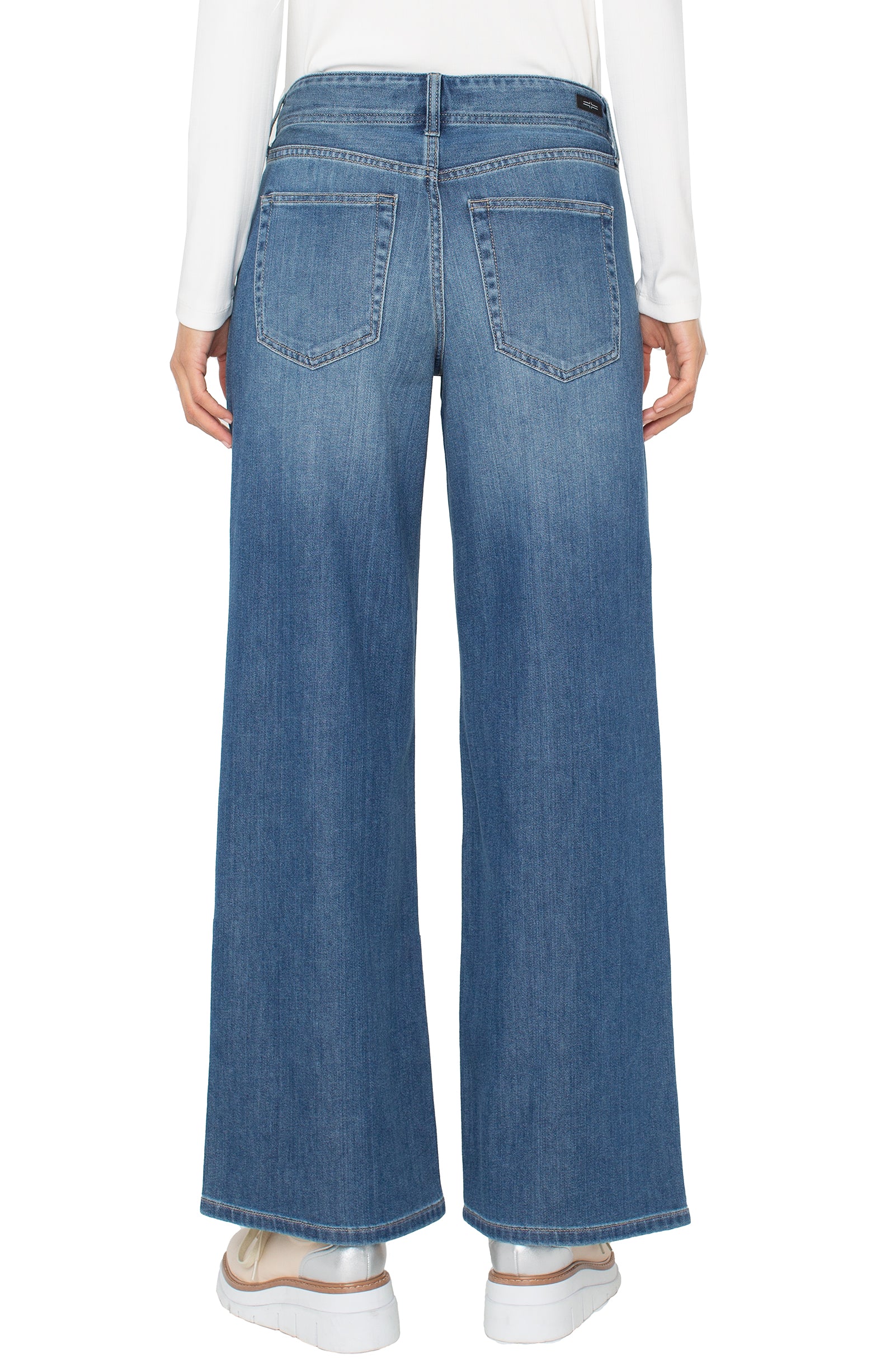 Weekender Wide Leg Jean
