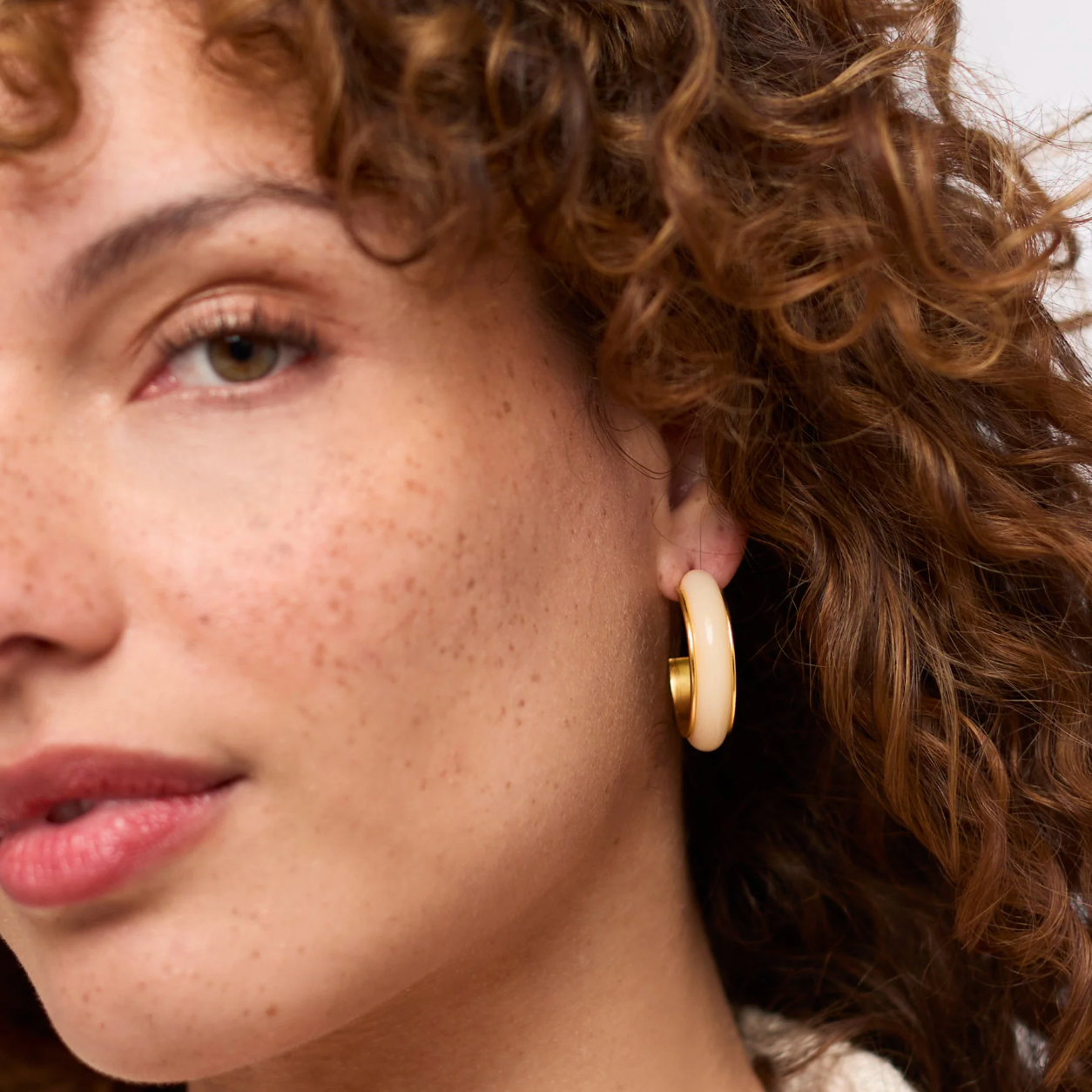 Julie Vos Carnaby Hoop - Small